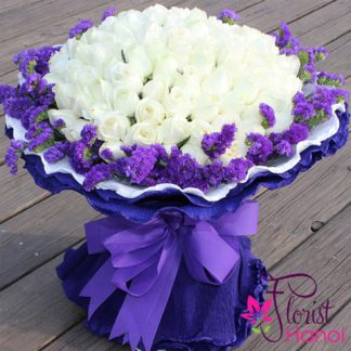 100 white rose bouquet