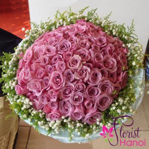 99 purple roses for love
