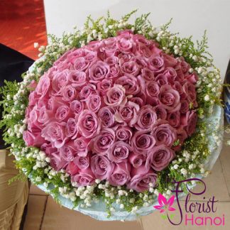 99 purple roses for love