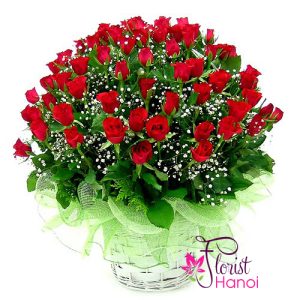 99 red roses and baby breath in Hanoi