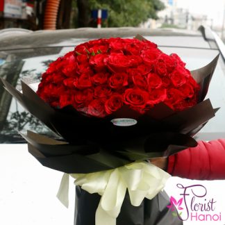 99 red roses bouquet Hanoi florist