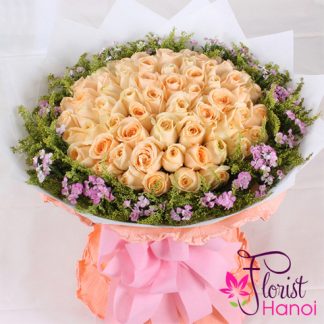 99 roses hand bouquet