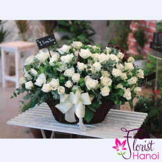 99 white roses delivery in Hanoi