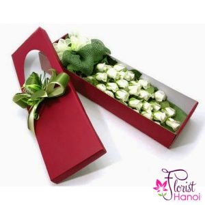 Box of white rose