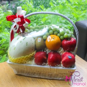 Hanoi fruit shop
