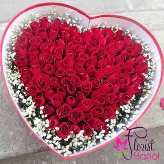 Heart red rose box gift