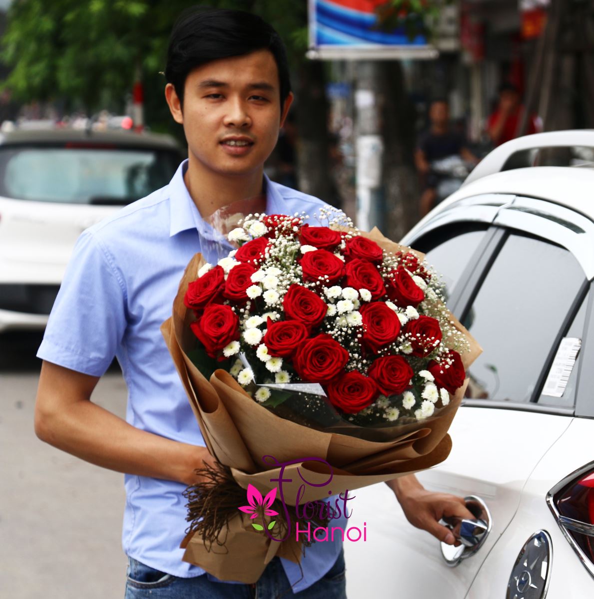 Order Best Valentines flower bouquet Hanoi