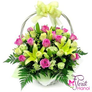 Basket pink roses and lilies