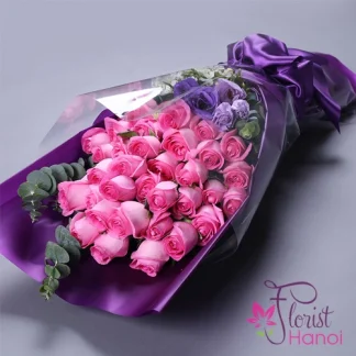 Beautiful pink birthday flower bouquet in Hanoi