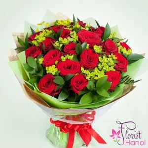 Birthday bouquet with red naomi roses