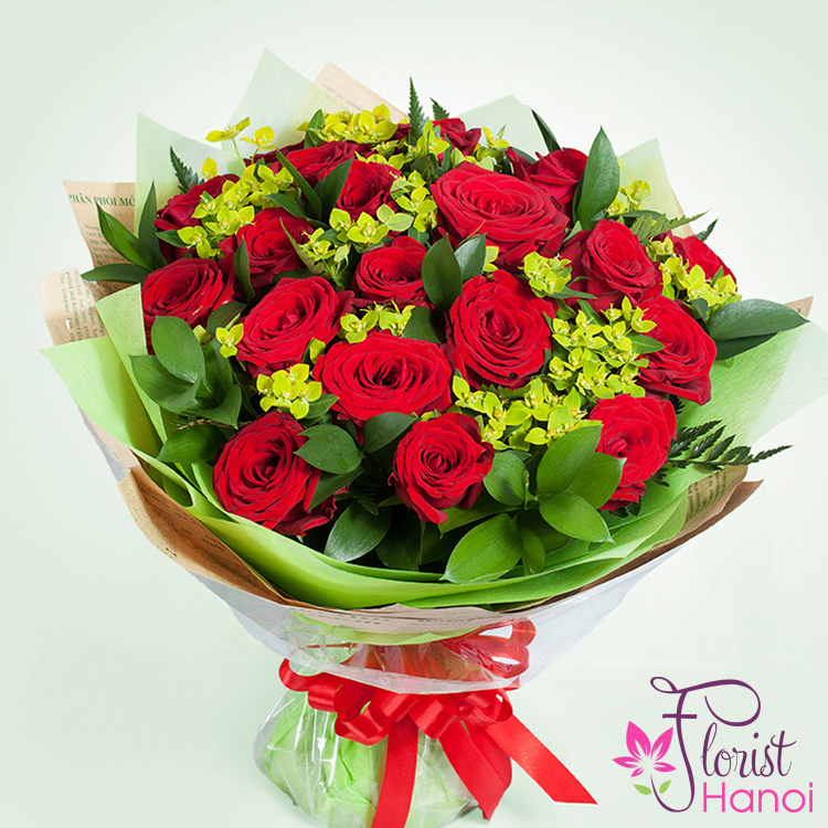 Red naomi bouquet for birthday