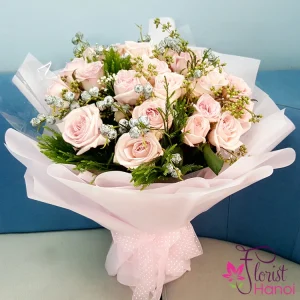 Birthday flowers with pink roses