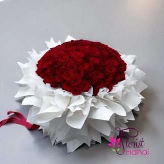 Order bouquet of 99 red roses in Hanoi