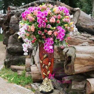 Luxury congratulations flower arrangement in elegant vase Hanoi