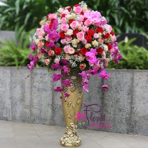 Hanoi VIP flowers with luxury vase