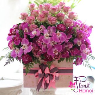 Hanoi vip flowers with orchid and rose