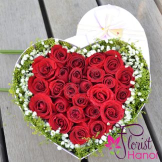 Roses in heart shaped box
