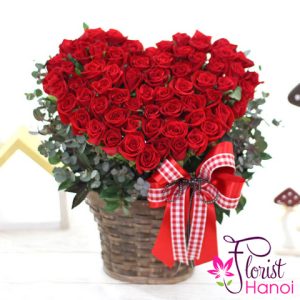 Heart shape rose basket Hanoi