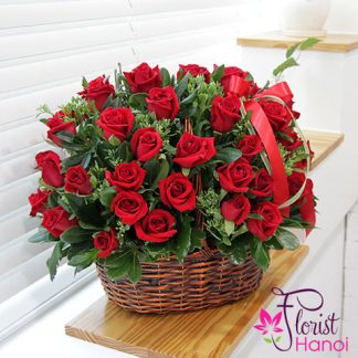 Love romantic from basket flowers in Hanoi city