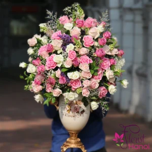 Luxury rose vase Hanoi