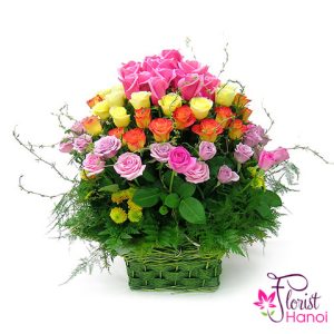 Mixed rose arrangement Hanoi