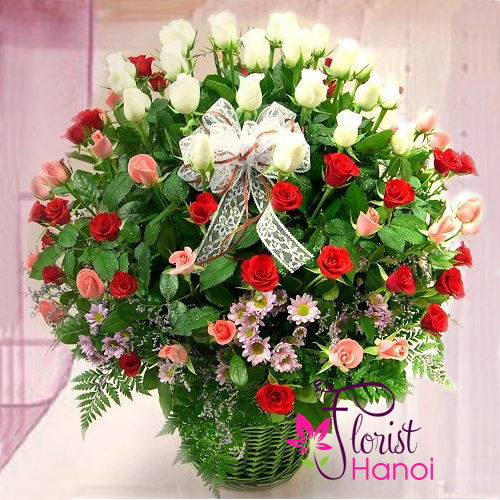 Special mixed rose basket in Hanoi VN