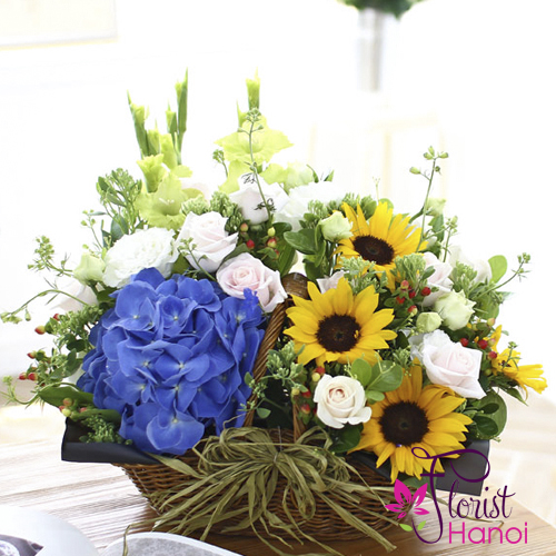 Order new home flowers delivery in Hanoi