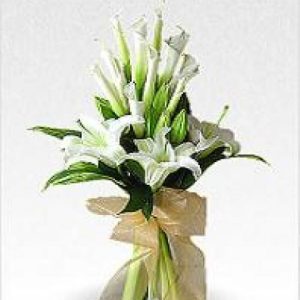 WEDDING BOUQUET WHITE LILYS