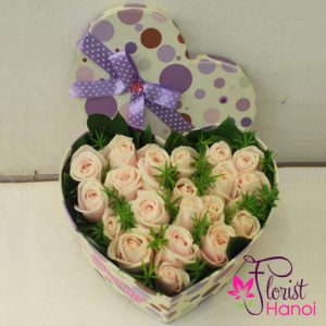 Pink rose box arrangement in Hanoi