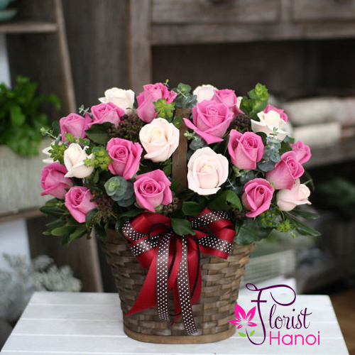 Order pink rose arrangement online at HanoiFlorist