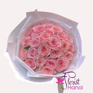 pink roses bouquet for her in Hanoi