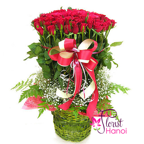 Purchase red rose flower arrangement