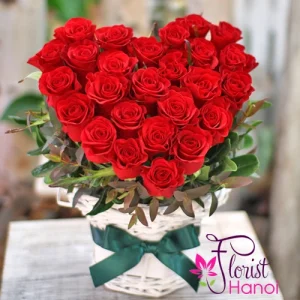 Red roses heart shape