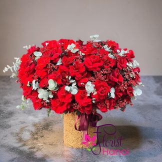 romantic red roses Hanoi same day delivery