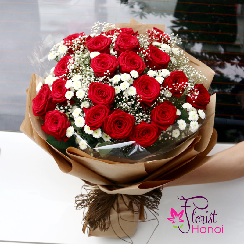 Red roses and baby breath bouquets in Hanoi