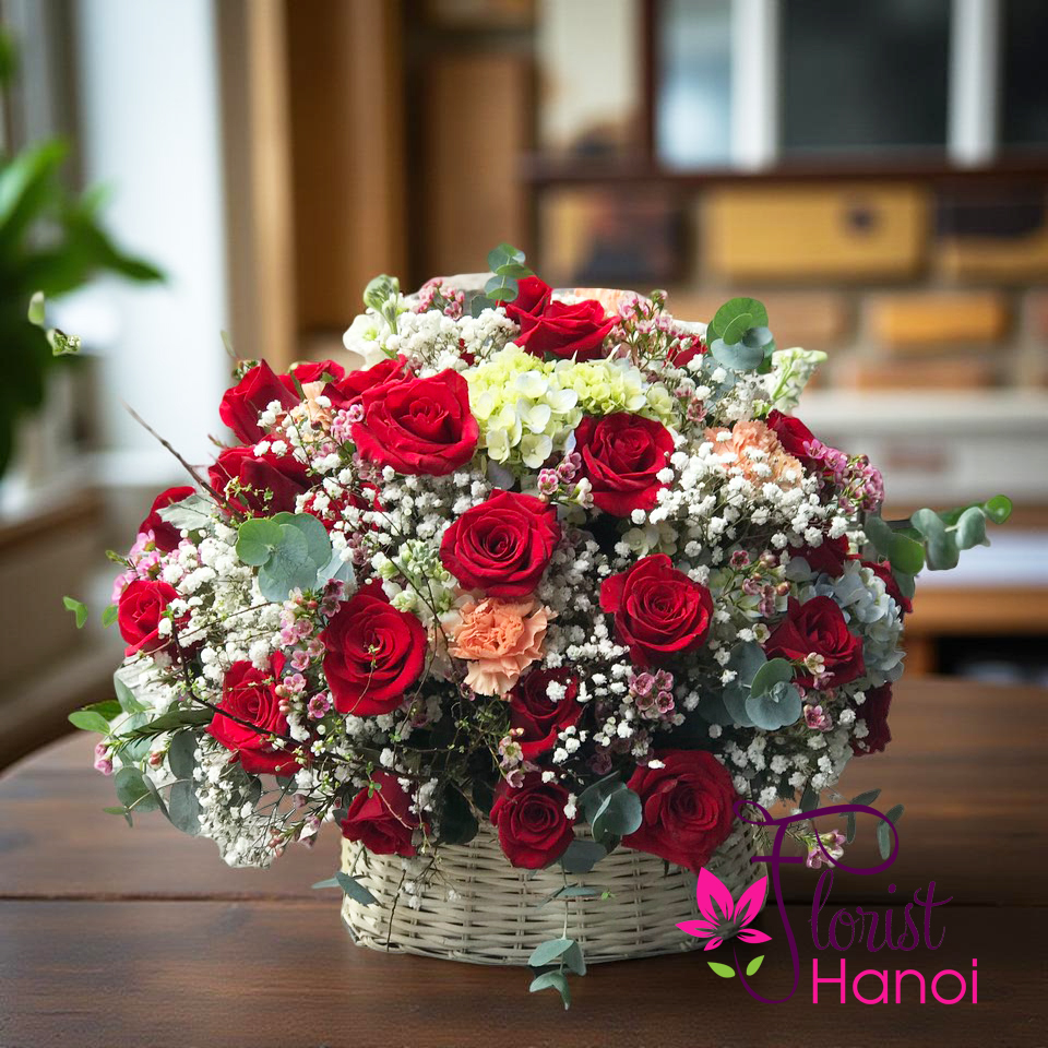 Online romantic love flower delivery Cau Giay, HN