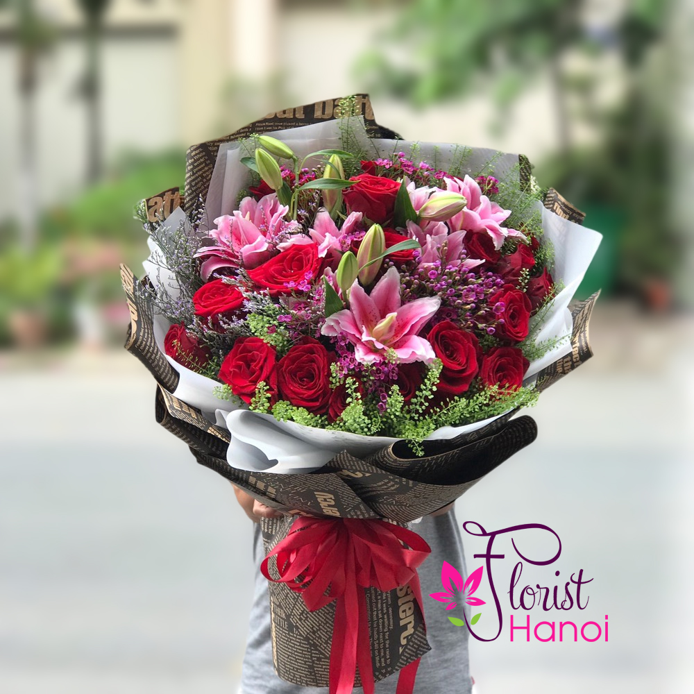 Online rose and lily bouquet same day delivery Hanoi