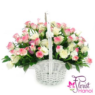 send beautiful pink roses for love to Vietnam