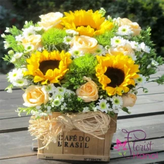 Elegant birthday flower basket delivery in Hanoi