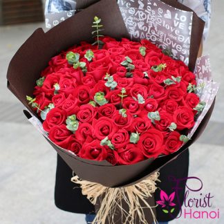 Send bouquet of 99 red roses to Hanoi