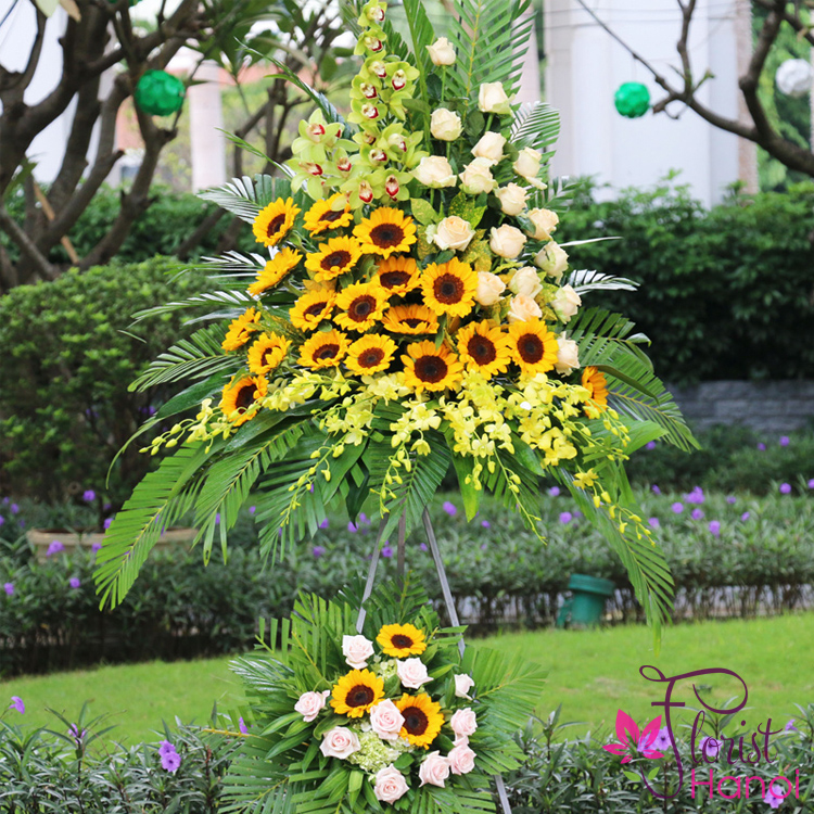 Send congratualtion flowers to Hanoi