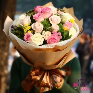 Sweet romantic flower bouquet for my girlfriend in Hanoi