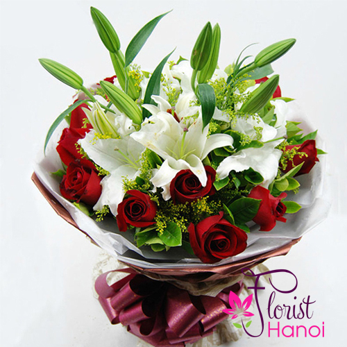 White lily and red rose bouquet in Hanoi