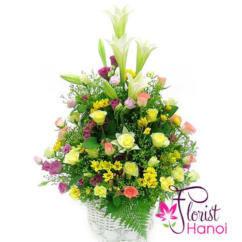 Assorted flower arrangement