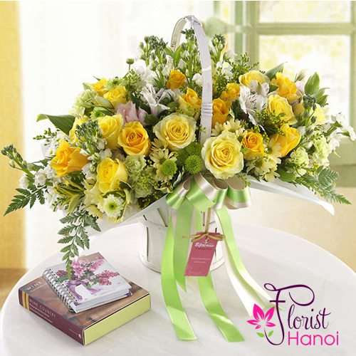 Yellow rose arrangement delivery Hanoi, Vietnam
