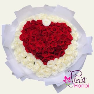 romantic red and white rose bouquet delivery Hanoi